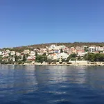 Dominika Διαμέρισμα Τρογκίρ