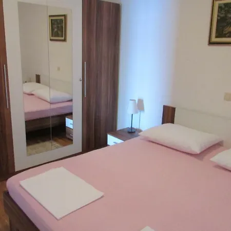 Dominika Apartament *